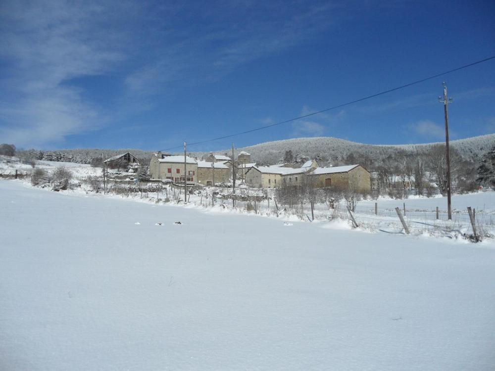 Gite Les Ducs Mialanes Dış mekan fotoğraf